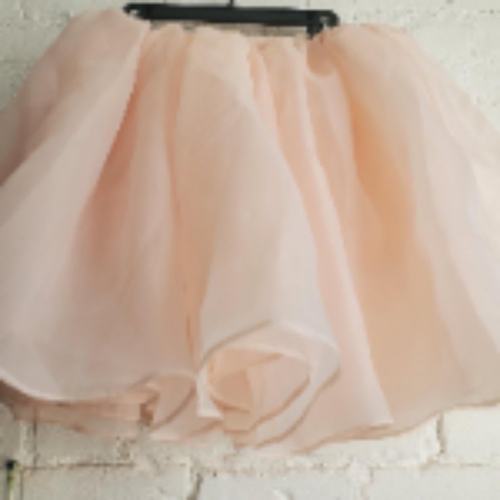 Selkie Peach Skin Puff *Skirt* Size M (Skirt only) Never Worn